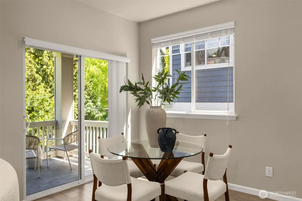 6523 31st Avenue SW Seattle WA 98126
