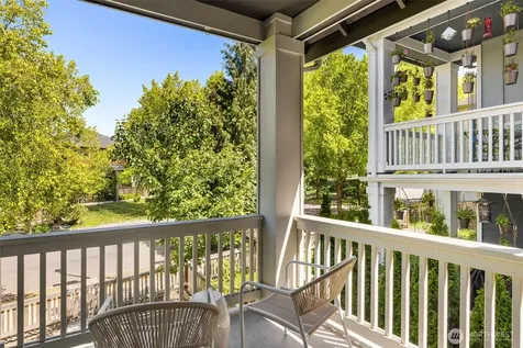 6523 31st Avenue SW Seattle WA 98126