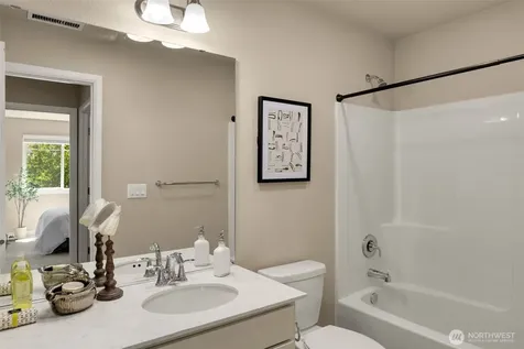 6523 31st Avenue SW Seattle WA 98126