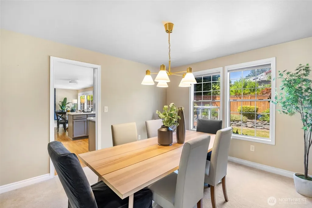 15720 SE 184th Street Renton WA 98058