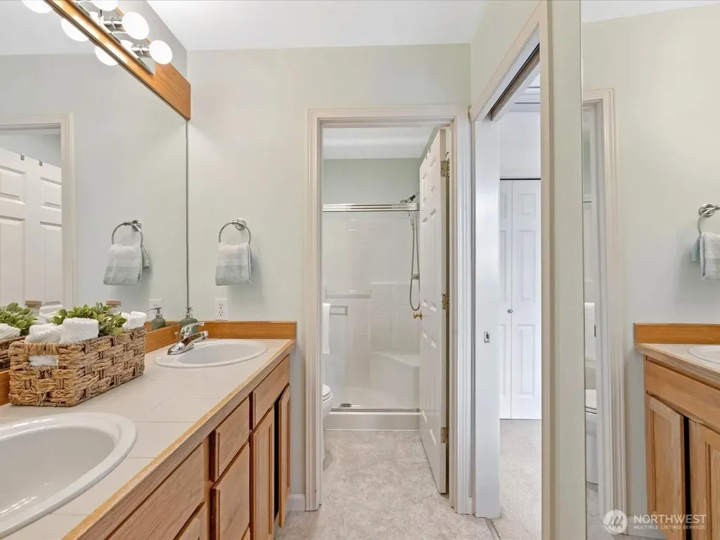 13801 283rd Court NE Duvall WA 98019