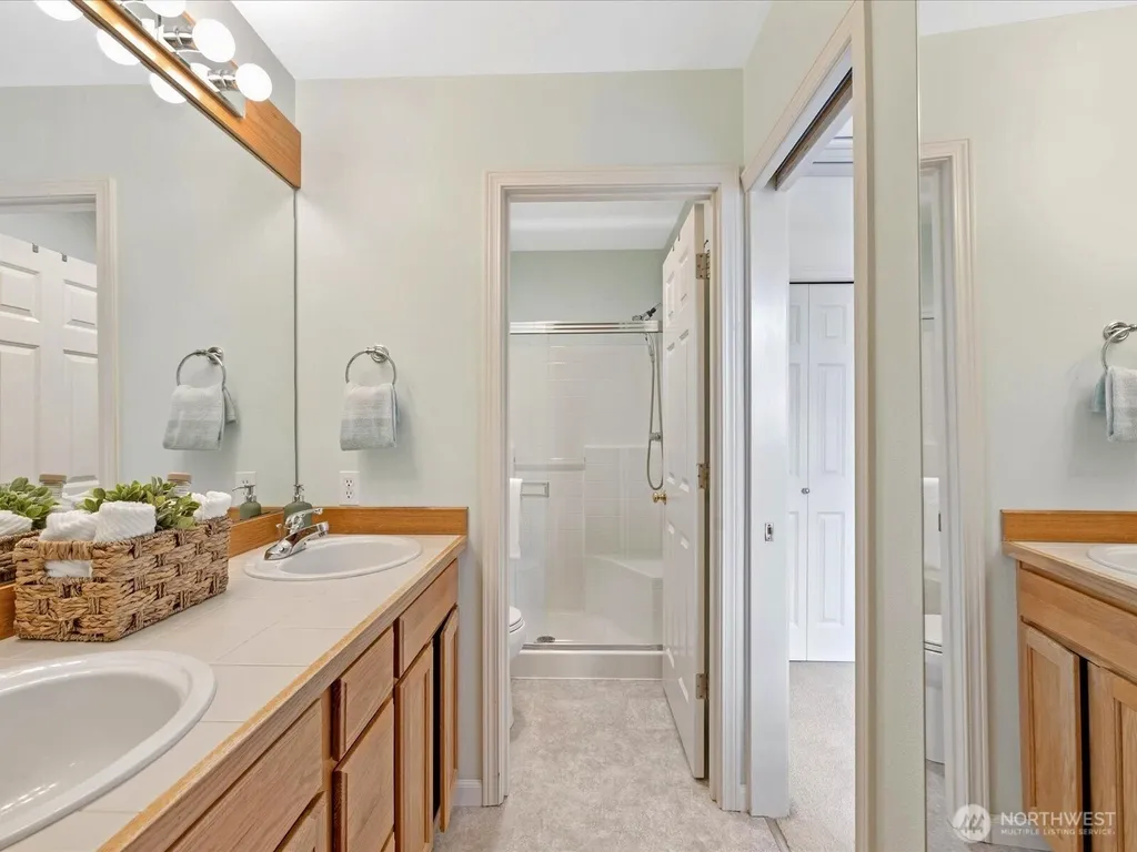 13801 283rd Court NE Duvall WA 98019