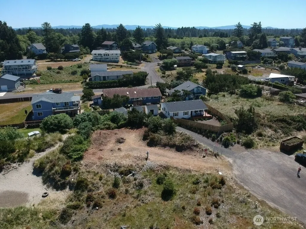807 346th Place Ocean Park WA 98640