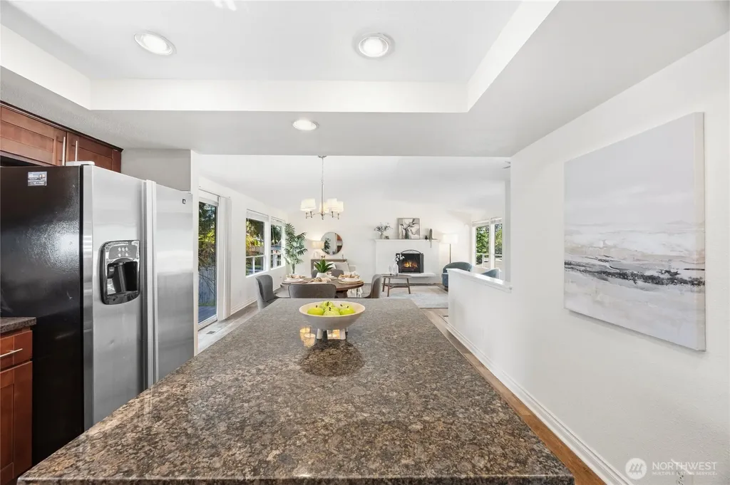 6215 122nd Avenue SE Bellevue WA 98006