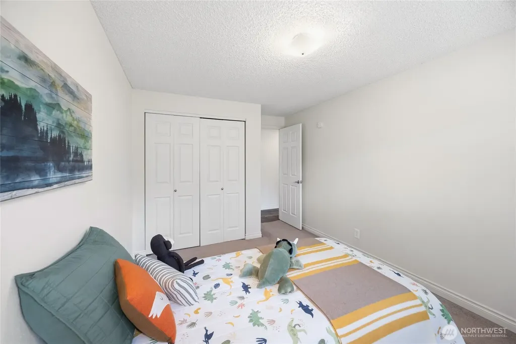 6215 122nd Avenue SE Bellevue WA 98006