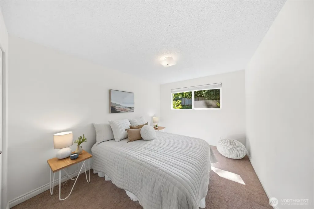 6215 122nd Avenue SE Bellevue WA 98006