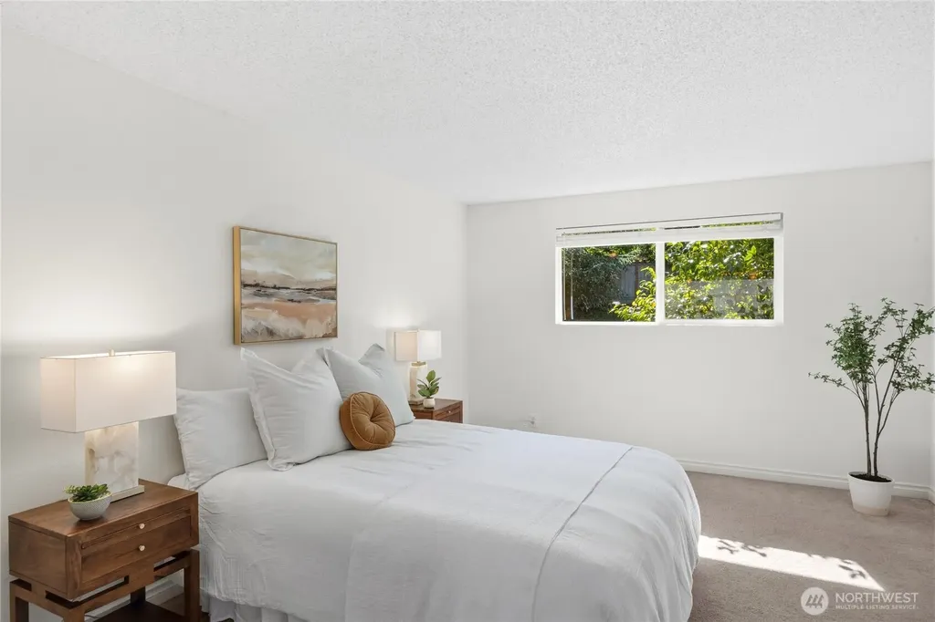 6215 122nd Avenue SE Bellevue WA 98006