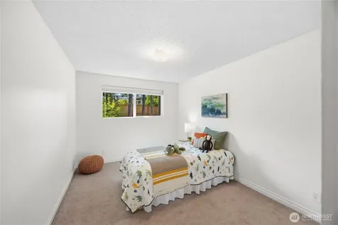 6215 122nd Avenue SE Bellevue WA 98006