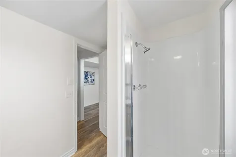 6215 122nd Avenue SE Bellevue WA 98006