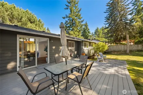 6215 122nd Avenue SE Bellevue WA 98006