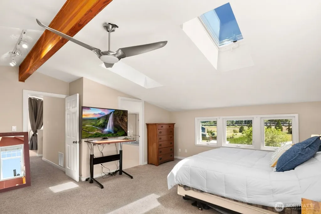15909 19th Avenue NE Arlington WA 98223