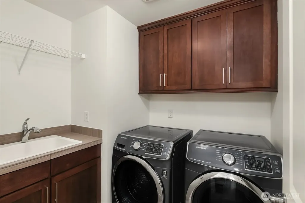 12512 NE 73rd Street Kirkland WA 98033