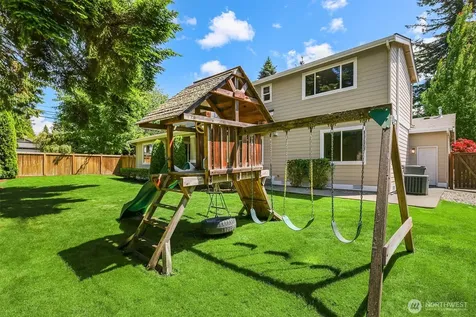 12512 NE 73rd Street Kirkland WA 98033