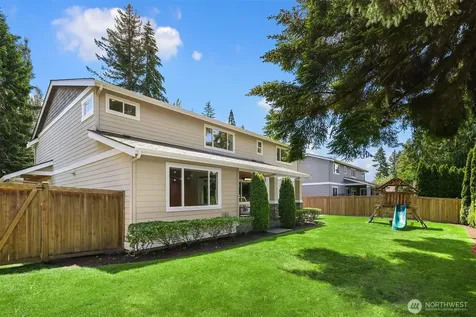 12512 NE 73rd Street Kirkland WA 98033