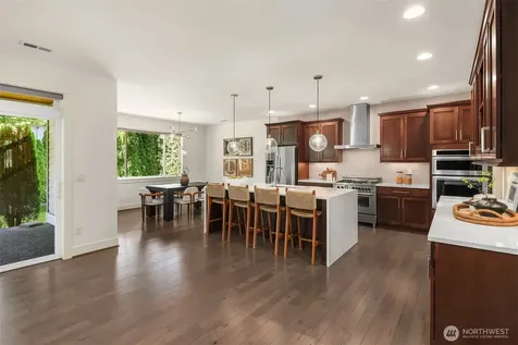 12512 NE 73rd Street Kirkland WA 98033