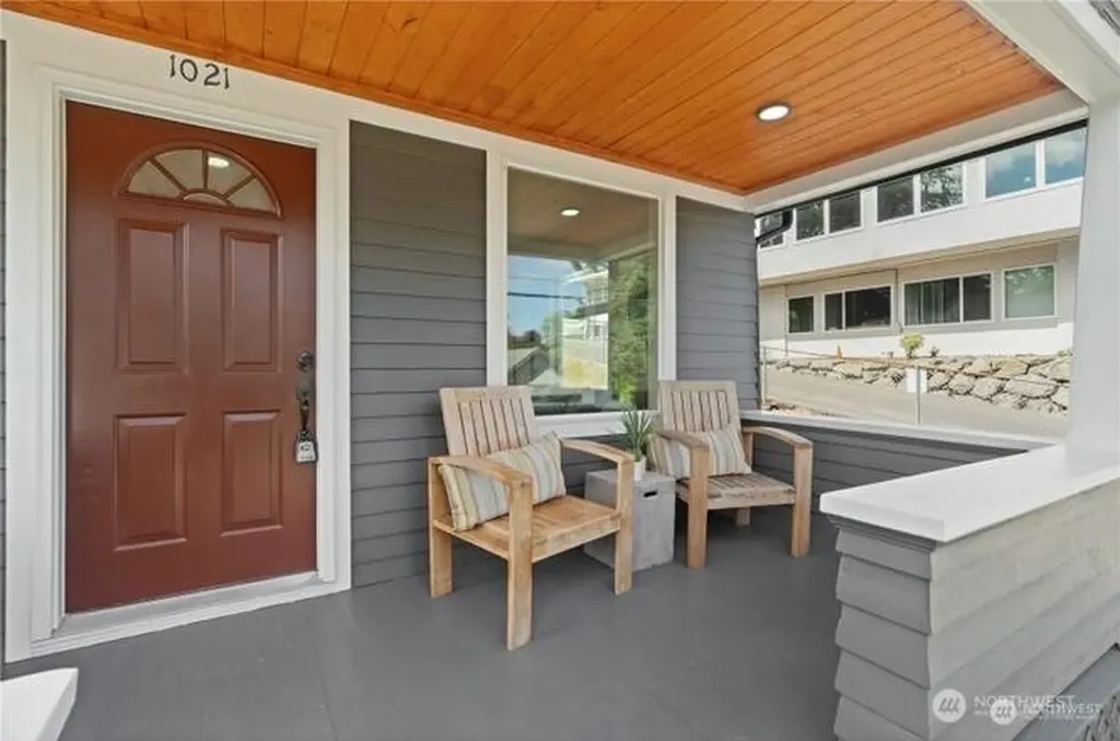 1021 SW 130th Street Burien WA 98146