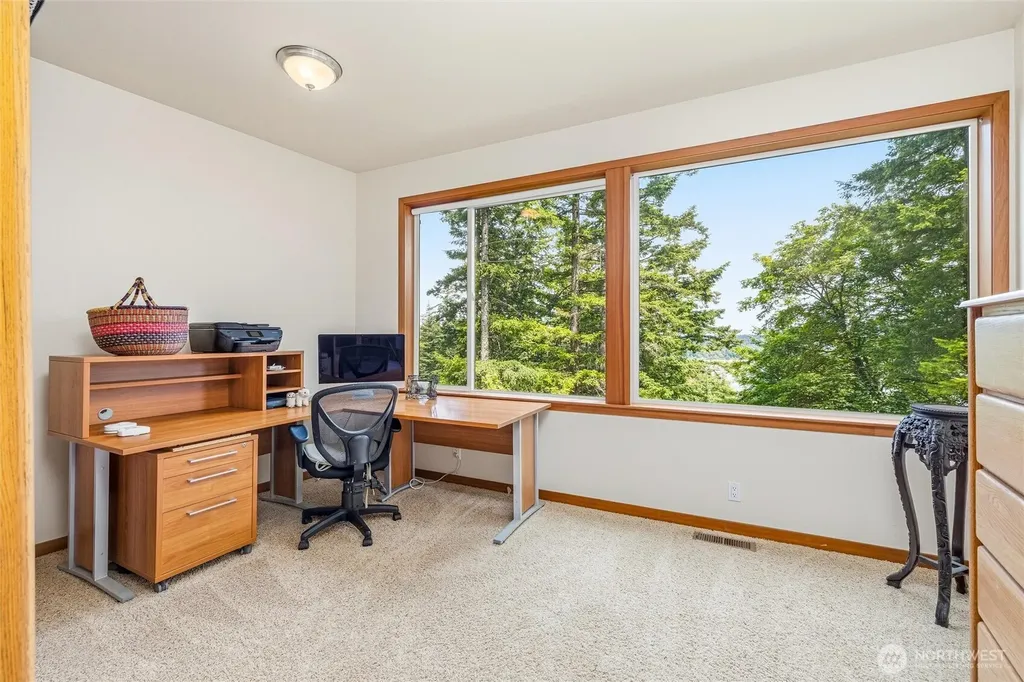 2986 Hales Passage Drive Lummi Island WA 98262