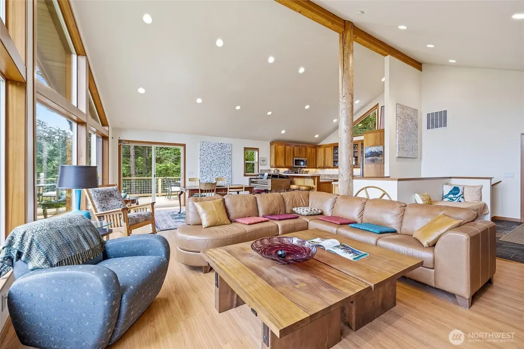 2986 Hales Passage Drive Lummi Island WA 98262