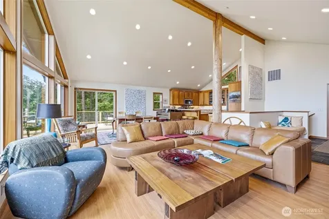 2986 Hales Passage Drive Lummi Island WA 98262