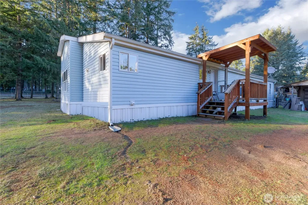 11355 Fairview Boulevard SW Port Orchard WA 98367