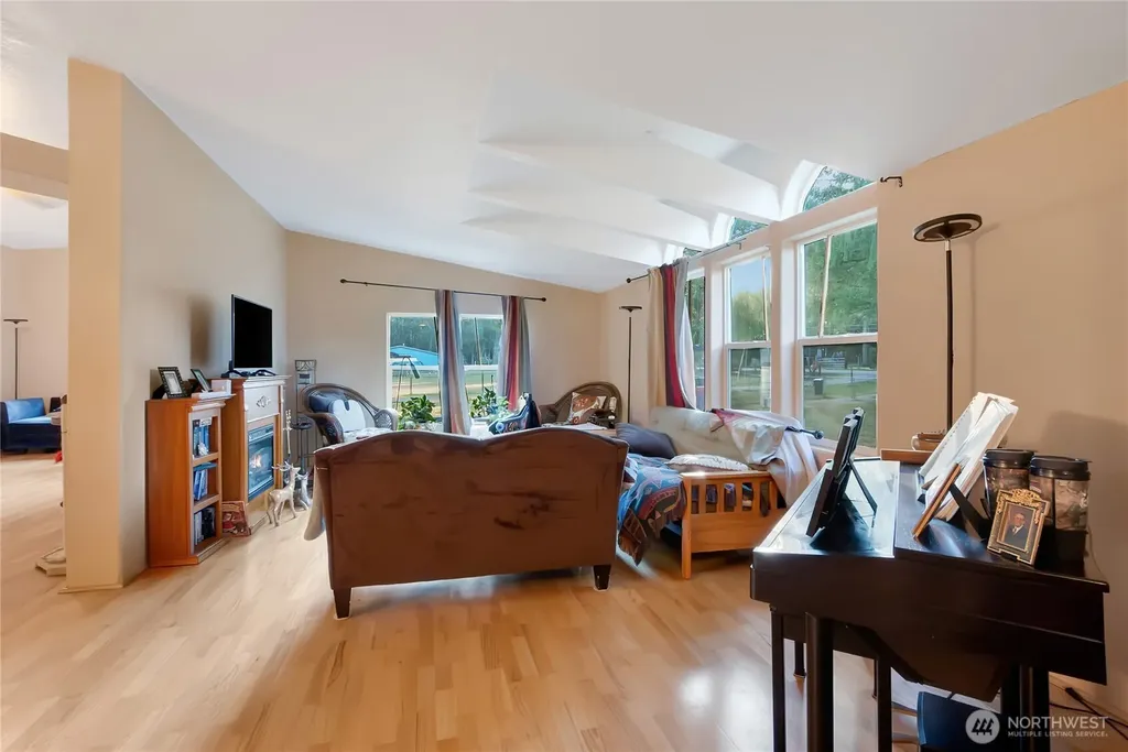 11355 Fairview Boulevard SW Port Orchard WA 98367