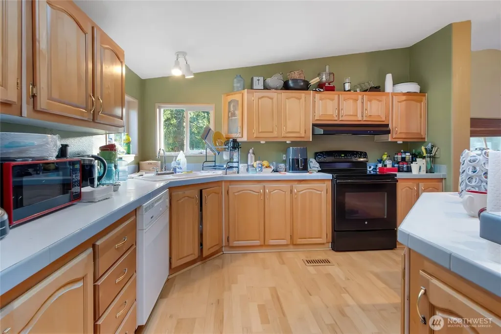 11355 Fairview Boulevard SW Port Orchard WA 98367