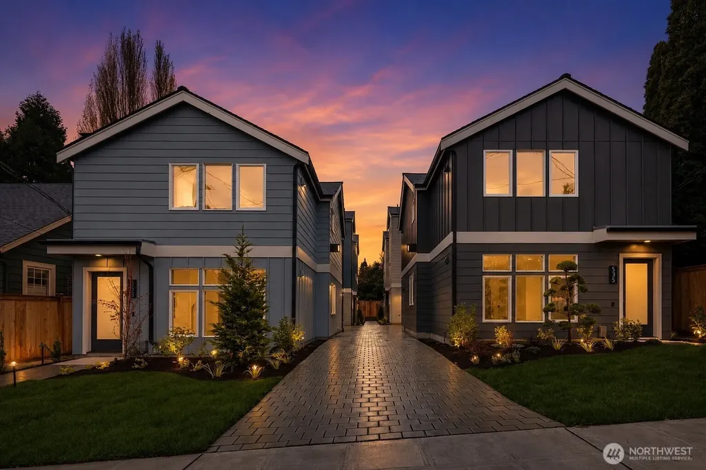 533 N 70th Street Seattle WA 98103