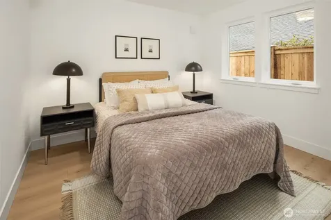 533 N 70th Street Seattle WA 98103