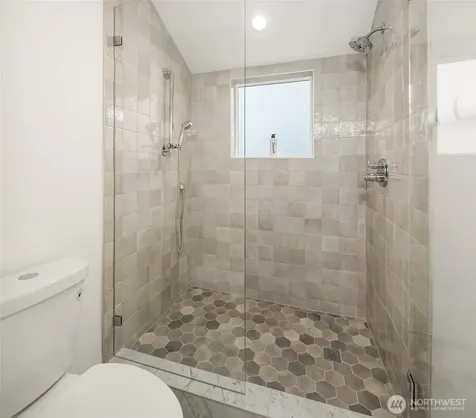 533 N 70th Street Seattle WA 98103