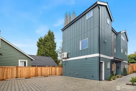 533 N 70th Street Seattle WA 98103