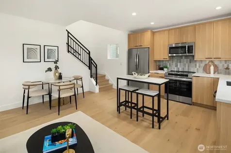 533 N 70th Street Seattle WA 98103