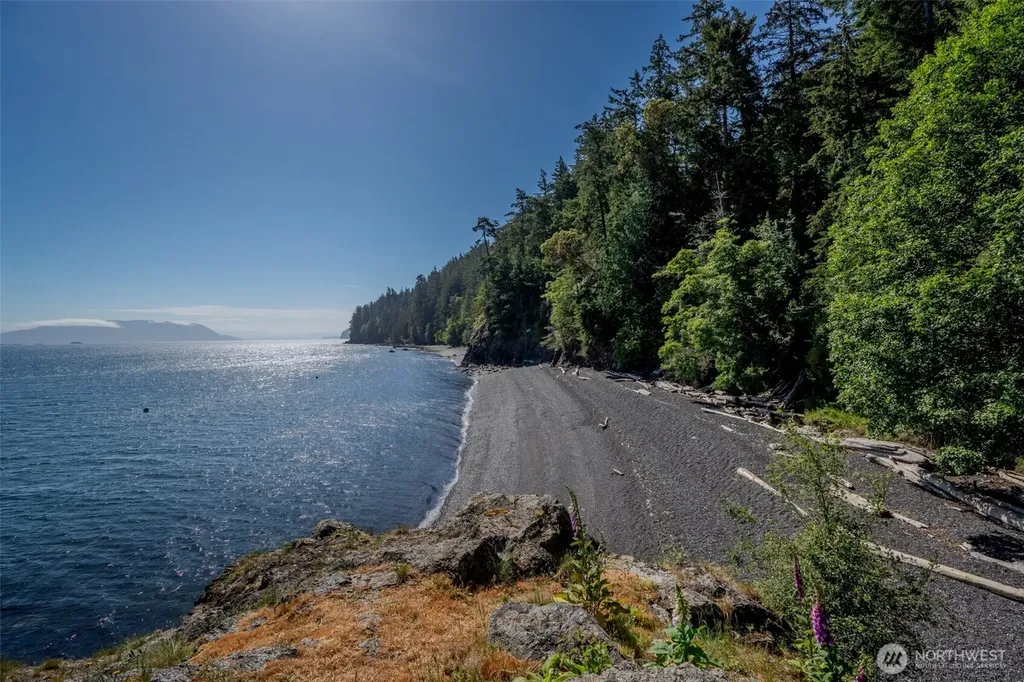 105 Windfall Lane Orcas Island WA 98245