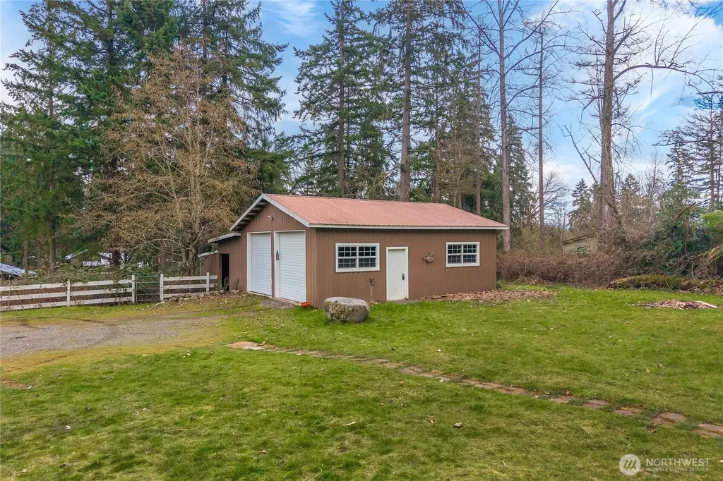 611 186th Avenue E Auburn WA 98391