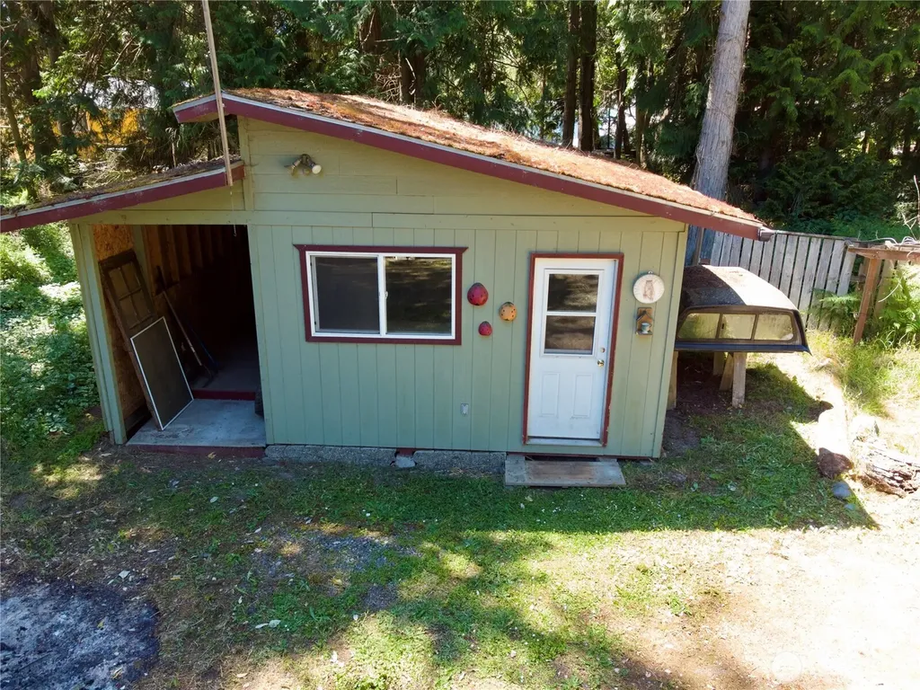 1191 Towne Road Sequim WA 98382