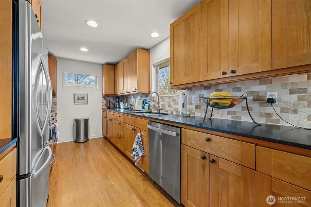 3309 W Thurman Street Seattle WA 98199