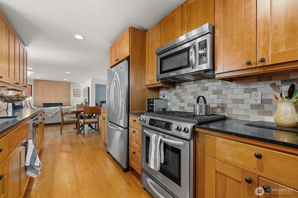 3309 W Thurman Street Seattle WA 98199