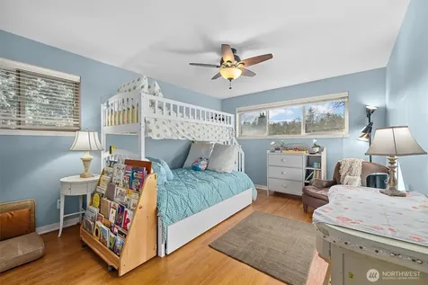 3309 W Thurman Street Seattle WA 98199