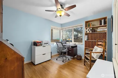 3309 W Thurman Street Seattle WA 98199