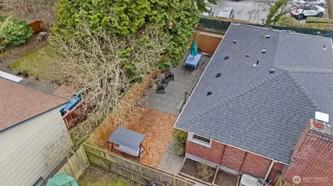3309 W Thurman Street Seattle WA 98199