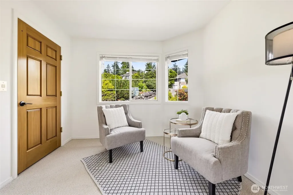 7717 120th Place SE Newcastle WA 98056