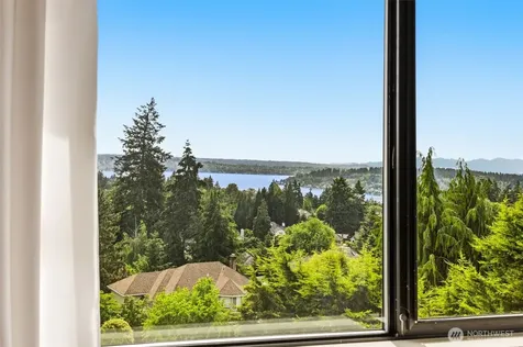 7717 120th Place SE Newcastle WA 98056