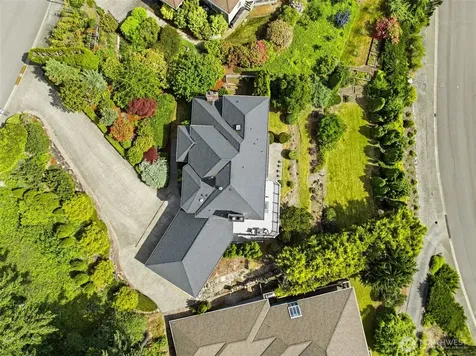7717 120th Place SE Newcastle WA 98056