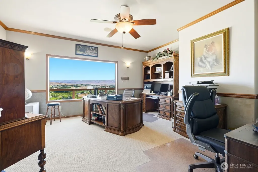 332 Marisa Hill Drive Selah WA 98942