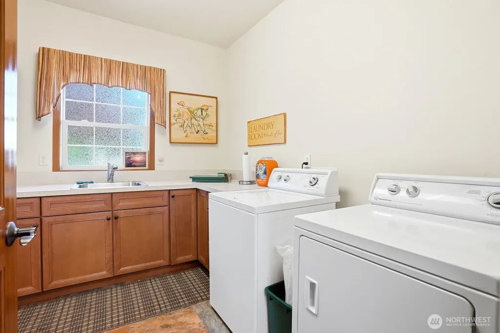 332 Marisa Hill Drive Selah WA 98942