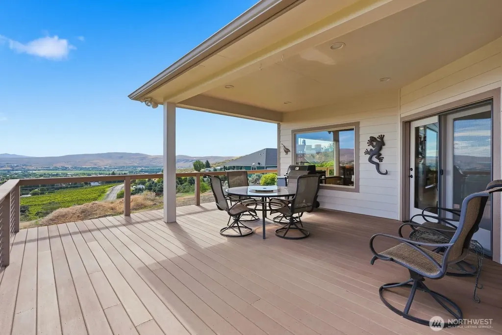 332 Marisa Hill Drive Selah WA 98942