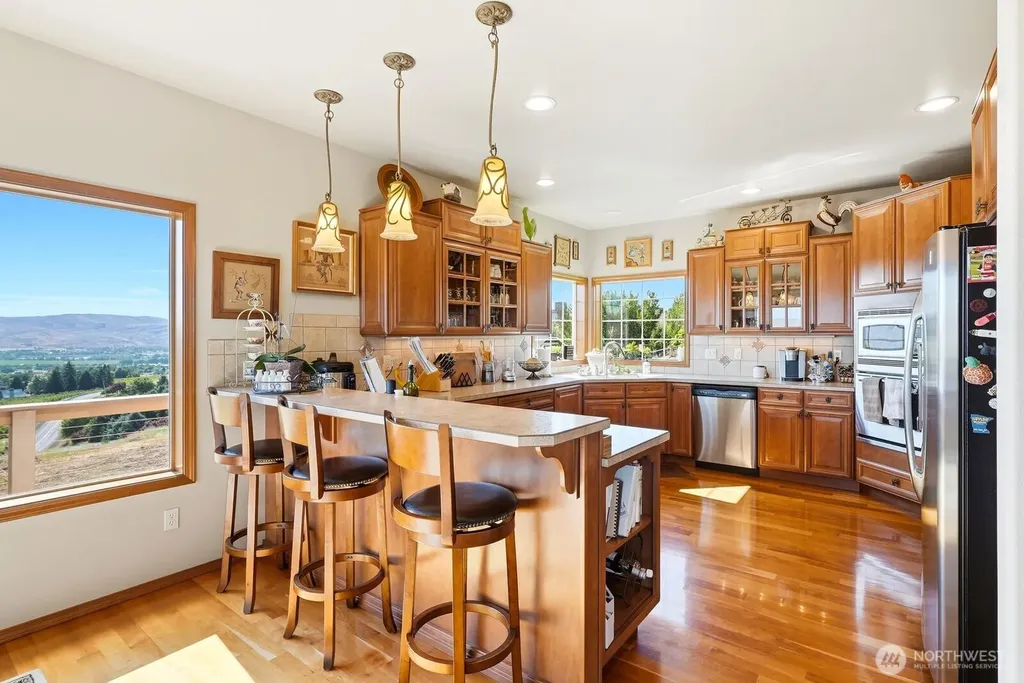 332 Marisa Hill Drive Selah WA 98942