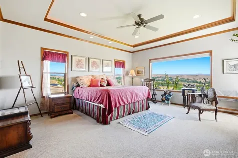 332 Marisa Hill Drive Selah WA 98942