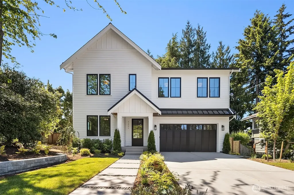 7321 48th Avenue NE Seattle WA 98115