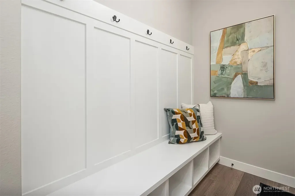 7321 48th Avenue NE Seattle WA 98115
