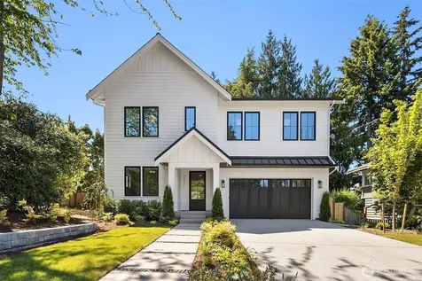 7321 48th Avenue NE Seattle WA 98115